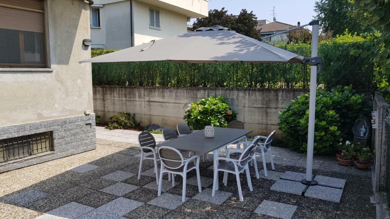 Casa Stema Apartment Meda Bagian luar foto